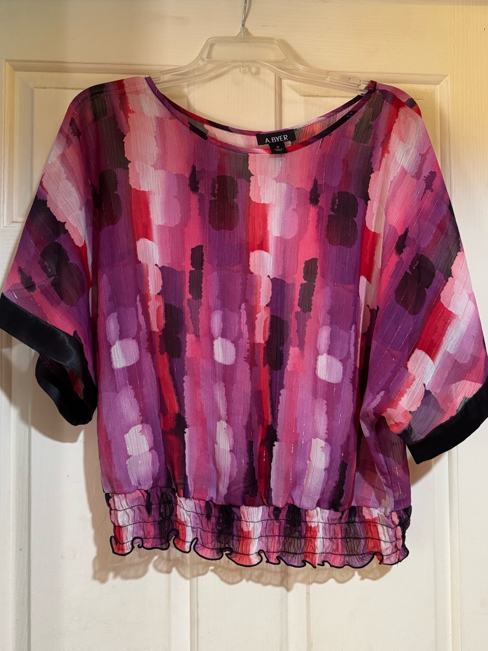 A. Byer Pink Purple Brushstroke Print Short Sleeve Blouse